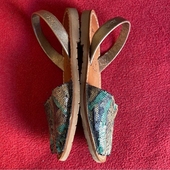 RIA Sz 38 Sequin Peacock Colourway Avarca Made ln Spain Menorca Leather Sandals - Picture 7 of 12